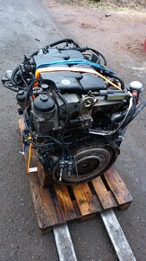 Man tgl 12.220 motor - 3