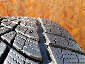 215/55 r17 zimne pneumatiky GoodYear - 3