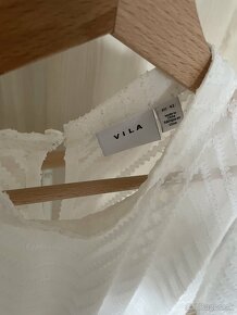 Biele spoločenské (svadobné) šaty Vila 42 - 3