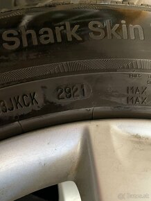 225/60 R17 - Uniroyal Winterexpert - 3