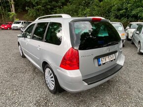 Peugeot 307 SW 1.6 HDI 80kW 7 míst klima panorama 2006 - 3