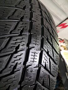 Nokian zimné 235/55/R18 - 3