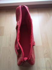 Krásna červená kabelka - 3