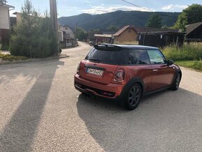 Mini Cooper r56 1,6 benzín 90kw - 3