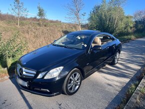 Mercedes E350 CGI Coupe W207 nelakované - 3