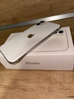 iPhone 11 128GB - 3