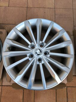 Trinity 5x112 R18 disky Škoda - 3