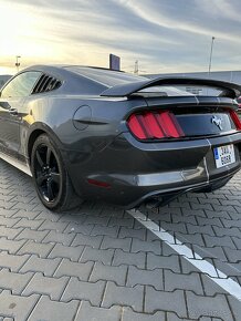 2015 Ford Mustang 3.7, 90.000KM, Manuál, Top Stav - 3