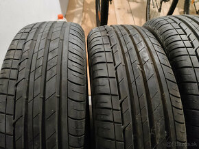 Bridgestone 215/60 R16 - 3