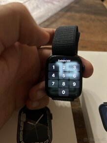 Apple Watch Series 9 45mm - 3