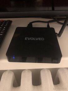 Evolveo multimediálny box M4 - 3