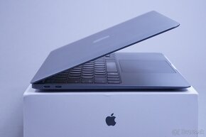 ZÁRUKA/MacbookAir 13.3"/M1(8 CORE) /8GB RAM/256GB SSD - 3