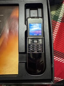 Nokia 8800 Sirocco - 3