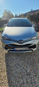 Toyota Avensis 2.0 D4D rv 2016  120000 km - 3