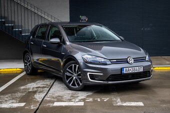 Volkswagen Golf e - 3