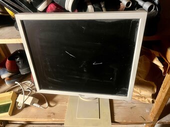 Monitor k pc - 3