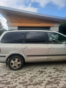 Volkswagen Sharan 1.9 TDI - 3