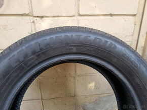 Letné pneu 215/60 R17 96H Good Year Efficient Grip suv 4x4 - 3