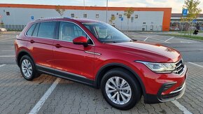 Volkswagen Tiguan - 3