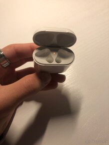 Nabíjacie púzdro na apple AirPods 2 - 3