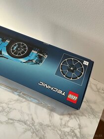 LEGO® Technic 42083 Bugatti Chiron - 3