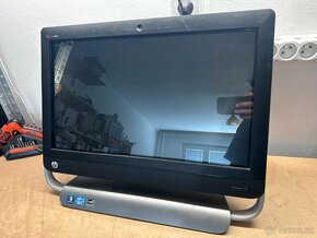 Predám pokazený PC AIO na náhradné diely HP TOUCH 7320 - 3