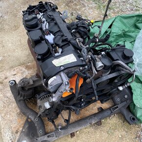 Motor Mercedes OM646 - 3