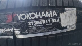 Yokohama 215/55r17 zimné runflat - 3