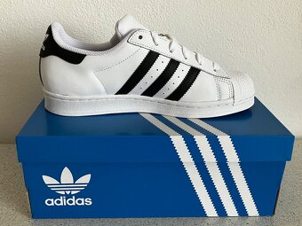 ‼️NOVÉ‼️Adidas Superstar 36 2/3 - 3