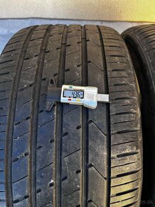 285/35R22 Hankook letne - 3