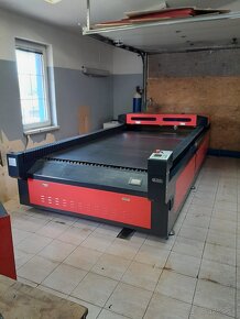 Co2 laser 1500x3000mm - 300w - 3