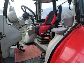 Massey Ferguson 7614 s čelným nakladačom - 3