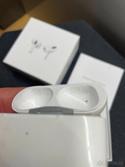 Apple Airpods Pro 1.gen - originál - 3