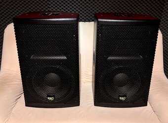 Predám profesionálne aktívne boxy KV2 Audio EX 12 + covery. - 3