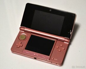 Nintendo 3DS, Coral Pink + 3 hry - 3