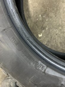 Predám zimné pneumatiky 205/55 R16 BFGoodrich g-ForceWinter2 - 3