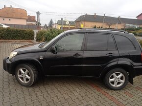 Toyota RAV4 - 3