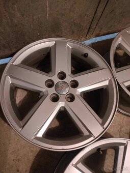 4ks alu disky orig. Jeep 5x114,3 R18 7j et40 - 3