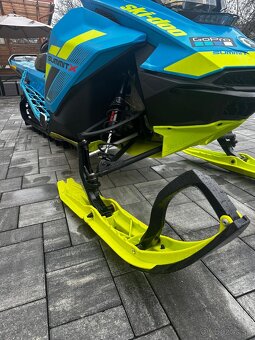 Ski Doo Summit X 850 Etec - 3