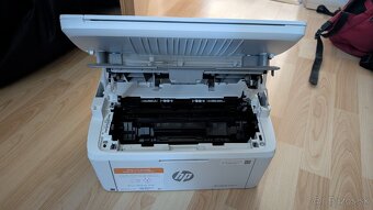 HP M140we - 3