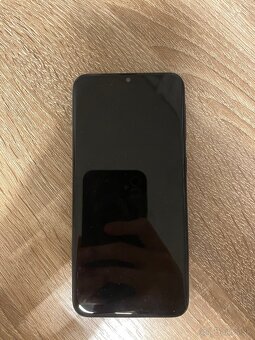 Samsung Galaxy A20e 32GB - 3