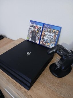 PS 4 Pro 1TB - 3