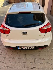 KIA RIO 1,4 CRDI - 3