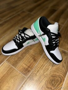 Nike Air Jordan 1 low white/black green glow - 3