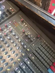 Predam mix pult Spirit Folio by Soundcraft SX 12 - 3