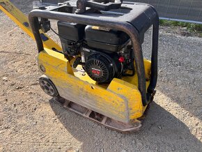 Reverzná vibračná doska Wacker Neuson BPU 2540A 145kg - 3