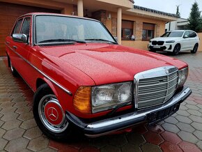 Mercedes-Benz E trieda Sedan 123 200B 72kW Piano - 3