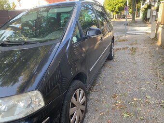 Volkswagen Sharan - 3