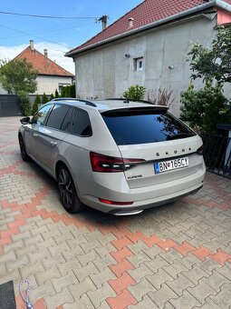 Škoda Superb Combi Sportline 2.0 TDI full led matrix - 3