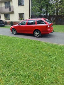 Predám škoda Octavia combi 1.6tdi rv2012 naj:200000km - 3